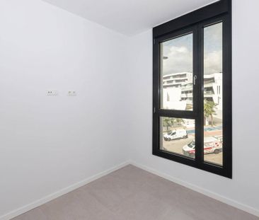 2 room luxury Apartment for rent in Estepona, Spain - Photo 4
