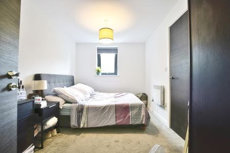 2 bedroom apartment to rent Woden Street, Salford, Greater Manchester, M5 - Photo 4