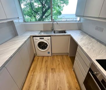 Room in a Shared Flat, Stunning Double Room In Notting Hill, W11 - Photo 4