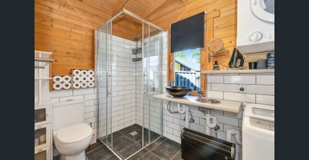 Serene Lakeside Living – Fully Furnished Tiny House in Kalkite - Photo 4