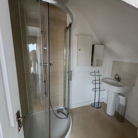 Studio to rent - Photo 4