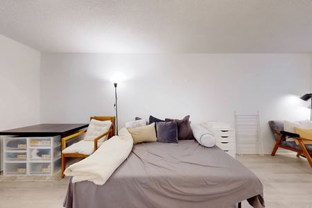 For Lease - 300 Balliol Street Unit# 205, Toronto, Ontario - Photo 5