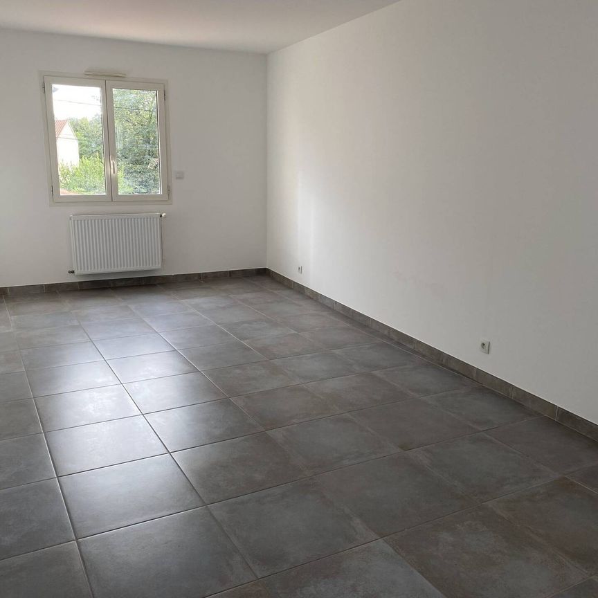 Location maison 5 pièces 131.31 m² à Romans-sur-Isère (26100) - Photo 1