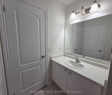 839 Miltonbrook Crescent #Upper - Photo 5