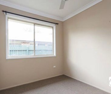 CHARMING HOME WALKING DISTANCE TO THE BAY - RENT INCREASES TO $600 ... - Photo 3