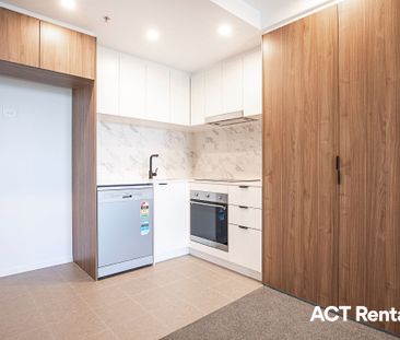 1422/15 Bowes Street, Phillip ACT 2606 - Apartment For Rent | Domain - Photo 2