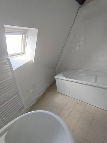 Location Appartement 3 Pièces 58 m² - Photo 2