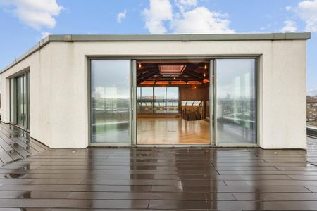 4 bedroom penthouse to rent - Photo 2