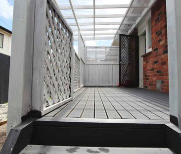 65c Astley Ave, New Lynn, Auckland - Photo 1
