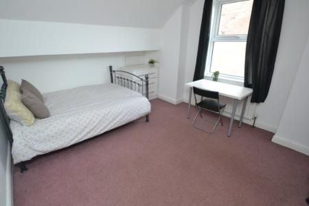 Loughborough Road, West Bridgford, NG2 - Photo 4