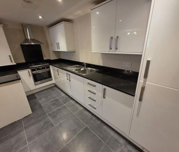 2 bedroom flat to rent - Photo 6