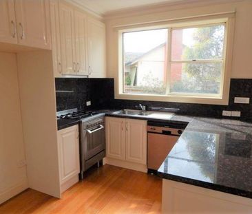 LOW MAINTENANCE THREE BEDROOM HOME-EXTRENAL GARDENING INCLUDED IN R... - Photo 4
