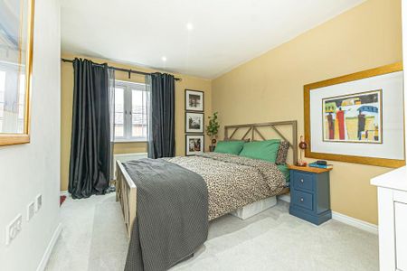 2 bedroom coach house to rent - Photo 4