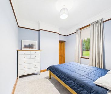 3 bedroom detached house to rent - Photo 5