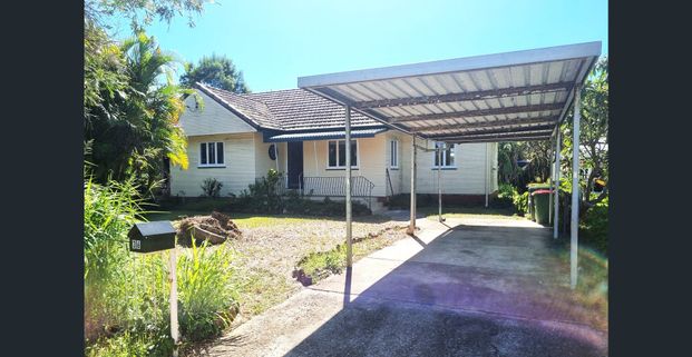 For Rent – “Avondale”, 36 Trevor Street, Beachmere - Photo 1