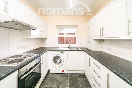 2 bedroom flat to rent - Photo 4