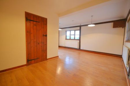 1 bedroom detached house to rent - Photo 2