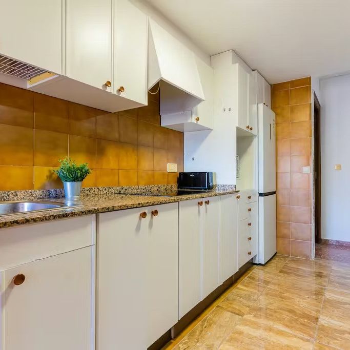 Avenida de San Antonio, Mislata, Valencian Community 46920 - Photo 1