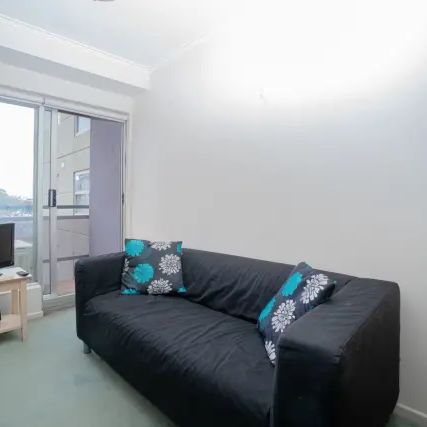 1Bedrooms, 1Bathrooms - Photo 1