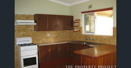 BE IN FOR CHRISTMAS - Photo 3