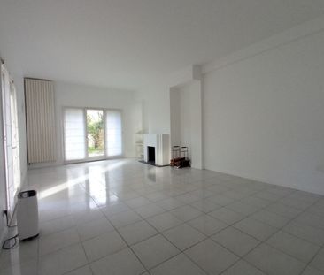 Maison • Saint-Germain-en-Laye - Photo 2