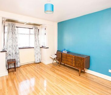 5 bedroom semi-detached house to rent - Photo 3