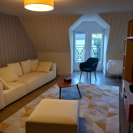BAYEUX CENTRE, au calme, appartement F3 de 60 m² meublé - Photo 2