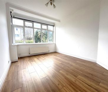 2 bedroom semi-detached bungalow to rent - Photo 5