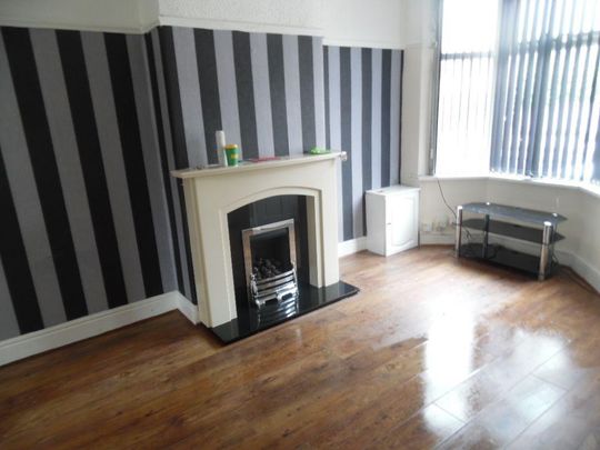 2 bedroom terraced house to rent - Photo 1