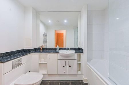 1 bedroom flat to rent - Photo 2