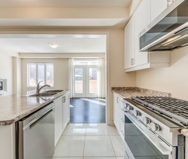 For Lease - 186 Agro Street, Hamilton, Ontario - Photo 4