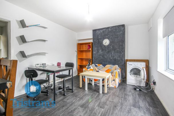 3 bed Semi-Detached House for Rent - Photo 1
