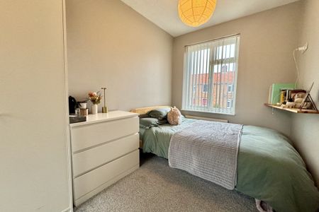 Cadge Close - Photo 2