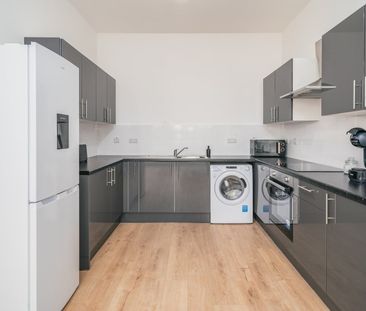 2 Bed Flat, Wellington Street, LU1 - Photo 4
