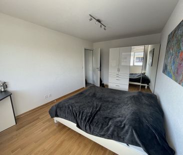 MAGNIFIQUE APPARTEMENT AVEC BALCON À 200M DU LAC - Photo 3