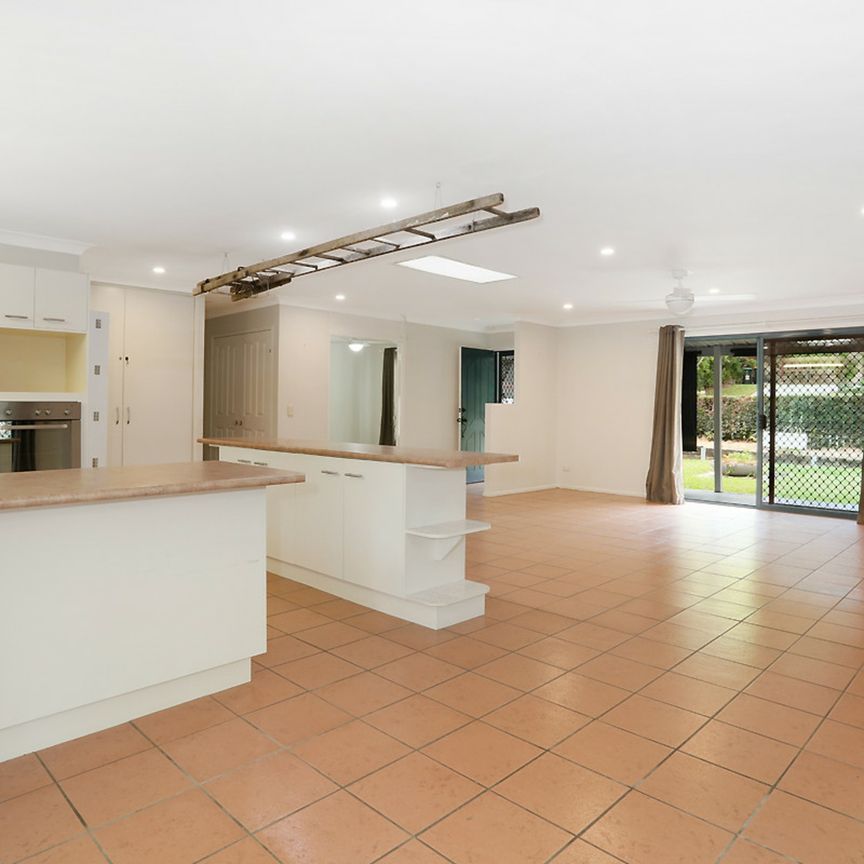 CARRARA HOME NEXT TO PARK - Photo 1