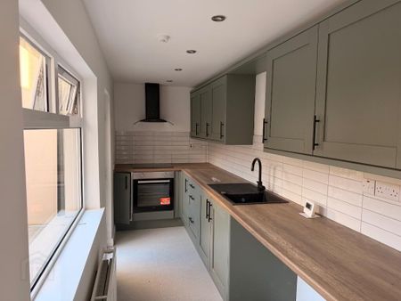 2 Wayland Street, Castlereagh Road, Belfast, BT5 5GU - Photo 4