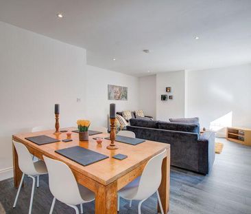 5 bedroom maisonette to rent - Photo 3