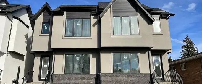 Brand New - Luxury House | 21 Ave NW, Calgary - Photo 1