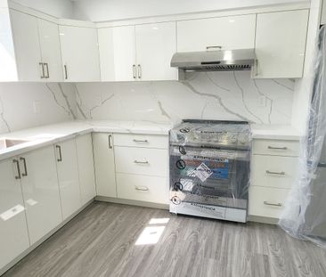 For Lease - 67 Holcomb Terrace, Hamilton, Ontario - Photo 3