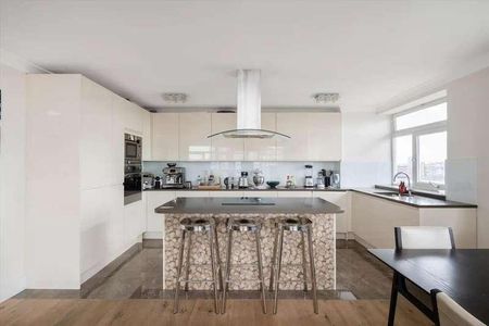 St. Johns Wood, NW8 - Photo 4