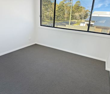 BRAND NEW TOWNHOUSE - Photo 1