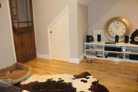 2 bedroom terraced house to rent - Photo 2