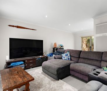 36 Warren Close, Narre Warren. - Photo 6