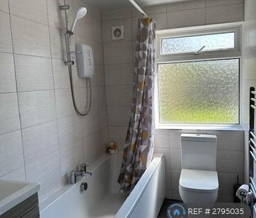 2 bedroom terraced house to rent - Photo 5