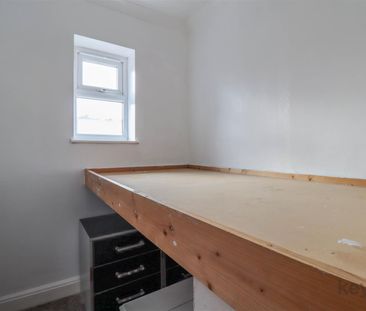 Alport Road, S12 - Photo 4