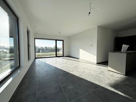 Appartement te huur - Foto 2