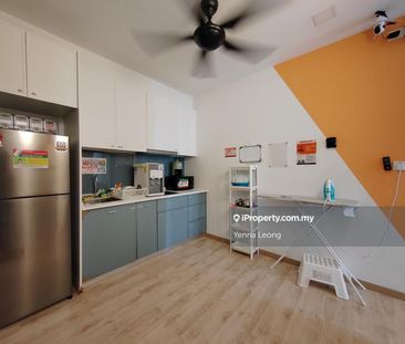 Emporis, Kota Damansara - Photo 4
