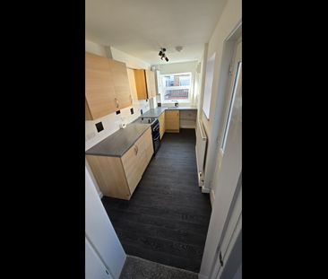 2 Bed Terraced House, Ladysmith Street, NG2 - Photo 4