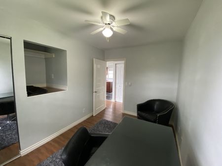 CHARMING 3-BED, 1-BATH SEASIDE FLAT | 1754 SHORE ROAD, EASTERN PASSAGE | $2,495 INCLUDES OIL AND WATER AVAILABLE NOW – OCEAN VIEWS, STEPS TO FISHERMAN’S COVE & BEACHES - Photo 2